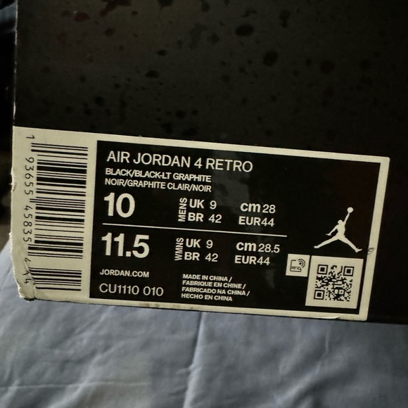 Black cat 4s. - Picture 12 of 12